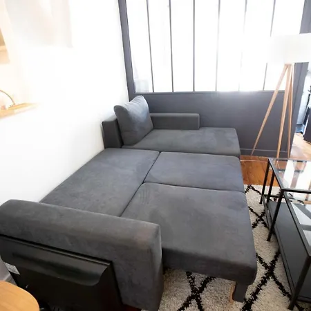 Beautiful In The Heart Of Apartment